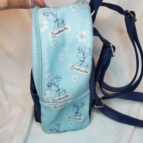 Dani‎ by Danielle Nicole Disney Princess Cinderella Teal Dark Blue Mini Backpack - Picture 5 of 11